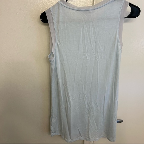 Athleta Cloudlight Hybrid Tank Too Ethereal Blue Size Medium Talk Breathable - Picture 6 of 7